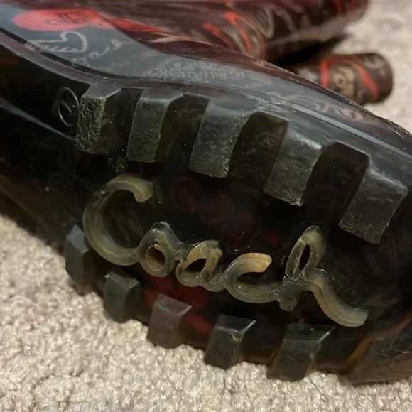 COACH Poppy rain boots. Size 7 - Picture 4 of 4
